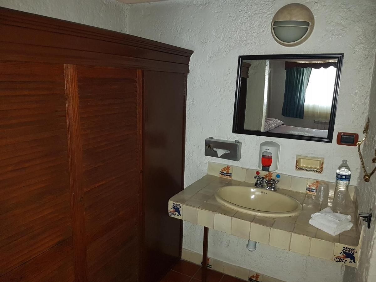 State Inn Chihuahua Eksteriør billede